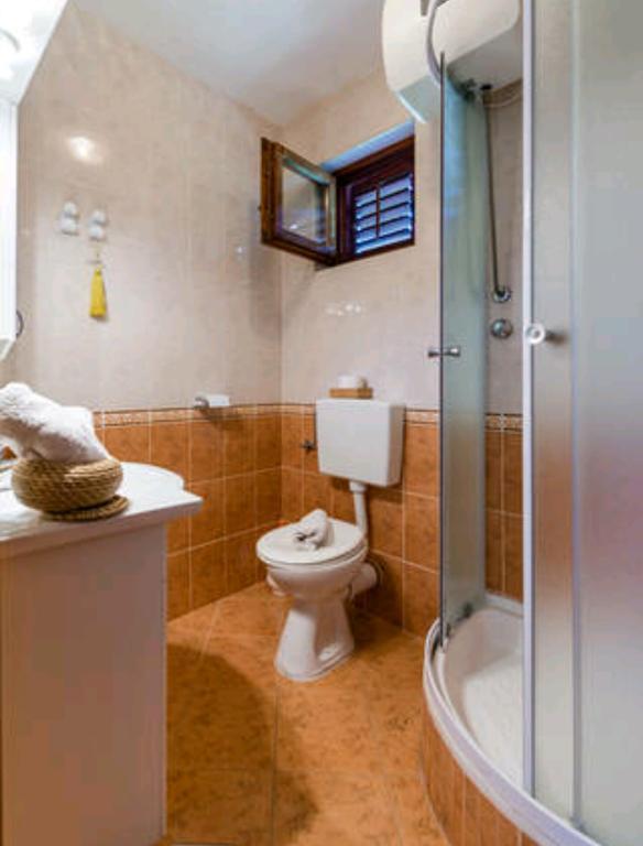 Apartments Bralic Βις Εξωτερικό φωτογραφία